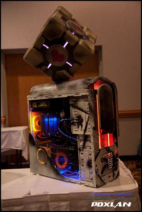 custom pc case design.